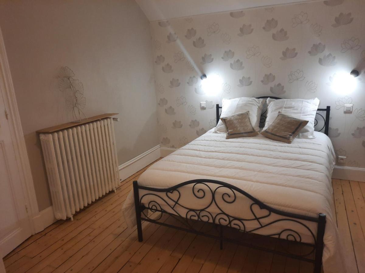 Chambre D'Hotes Le Puits Darcy 몽세우레마인즈 외부 사진